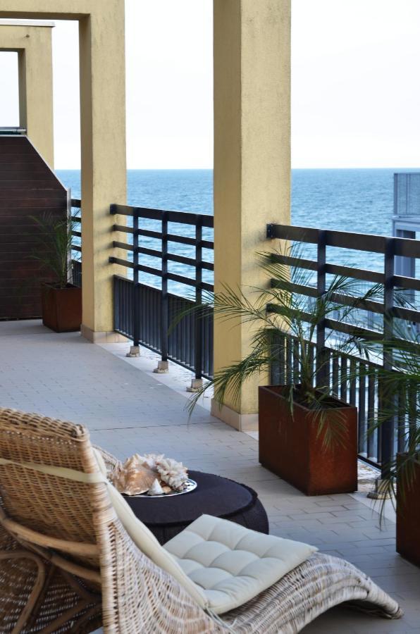 Apartamento Piazza Nember Attico Con Vista Mare Lido di Jesolo Exterior foto